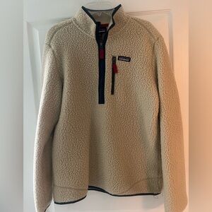 Patagonia Men's Cream Fleece Quarter Zip